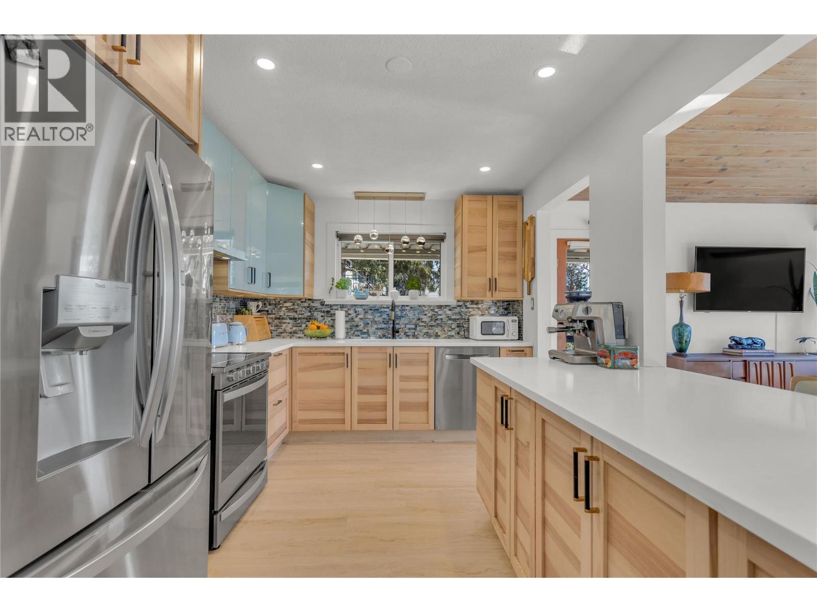 3991 Desert Pines Avenue - 13