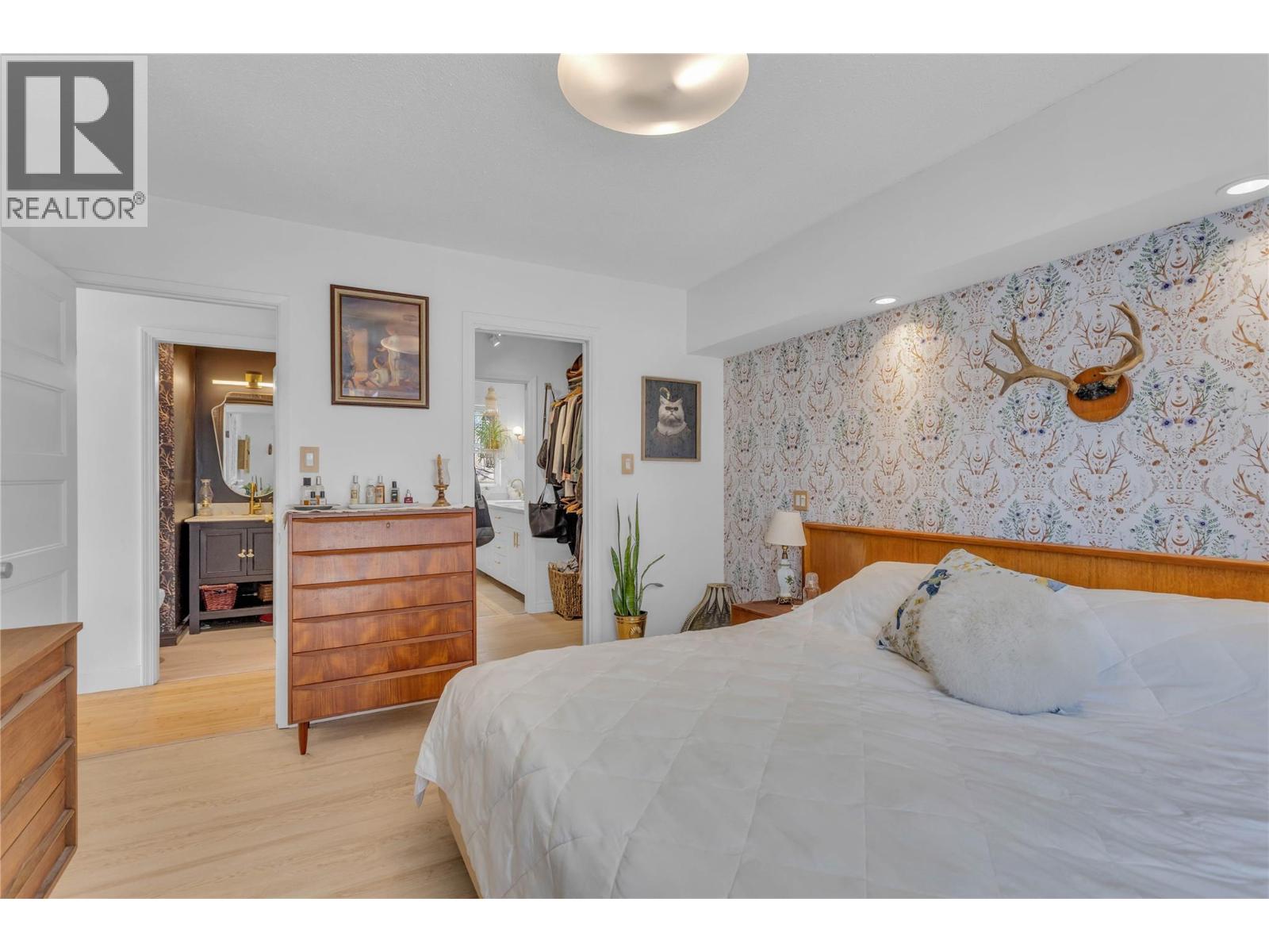 3991 Desert Pines Avenue - 20