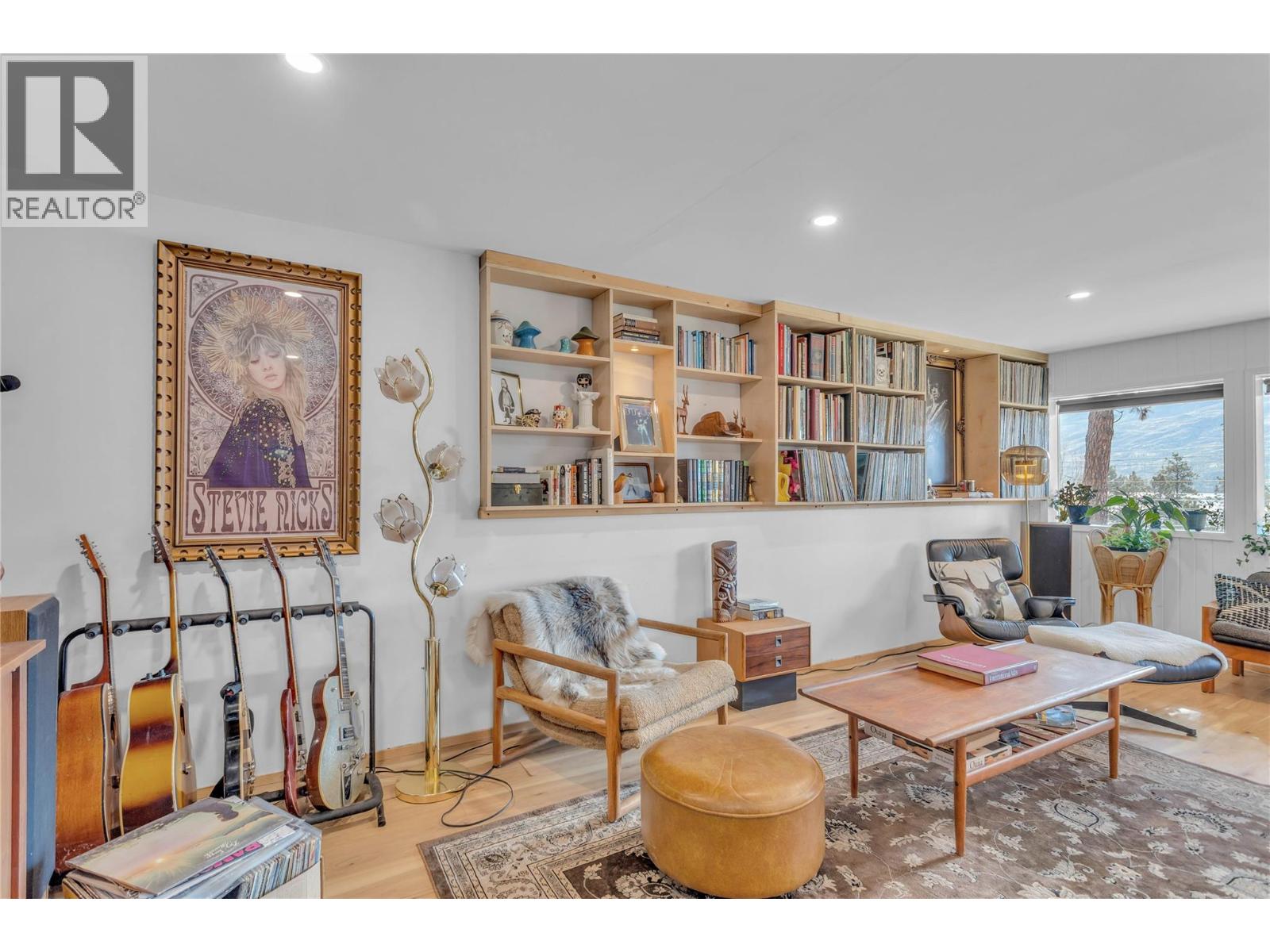 3991 Desert Pines Avenue - 30