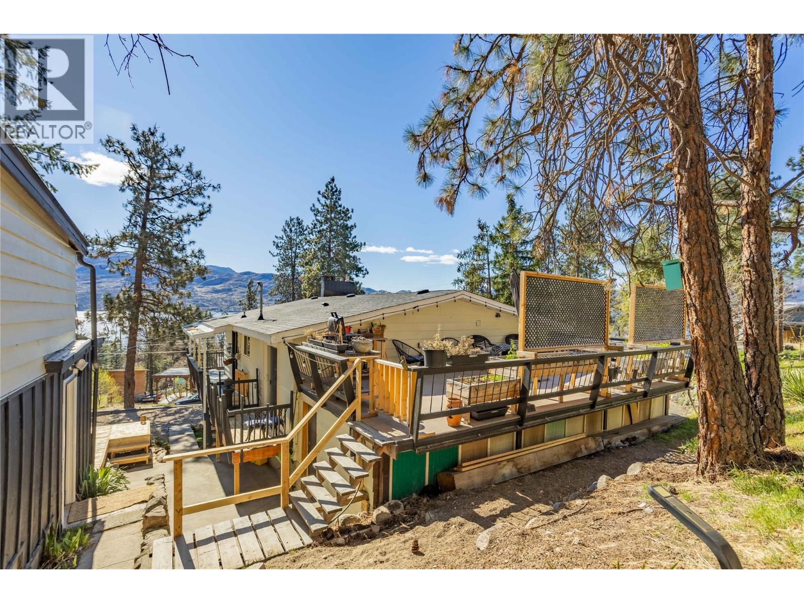 3991 Desert Pines Avenue - 64