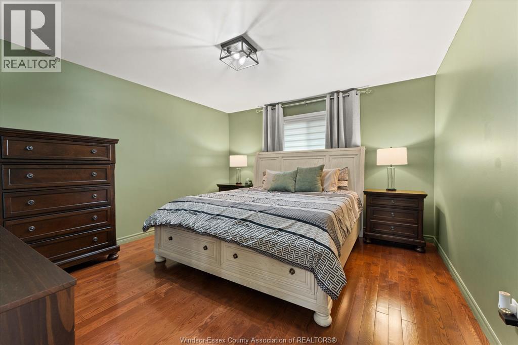 163 ANTONIO COURT - 12