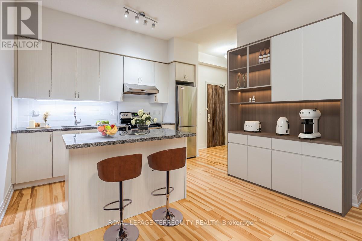#230 8763 BAYVIEW AVENUE - 12