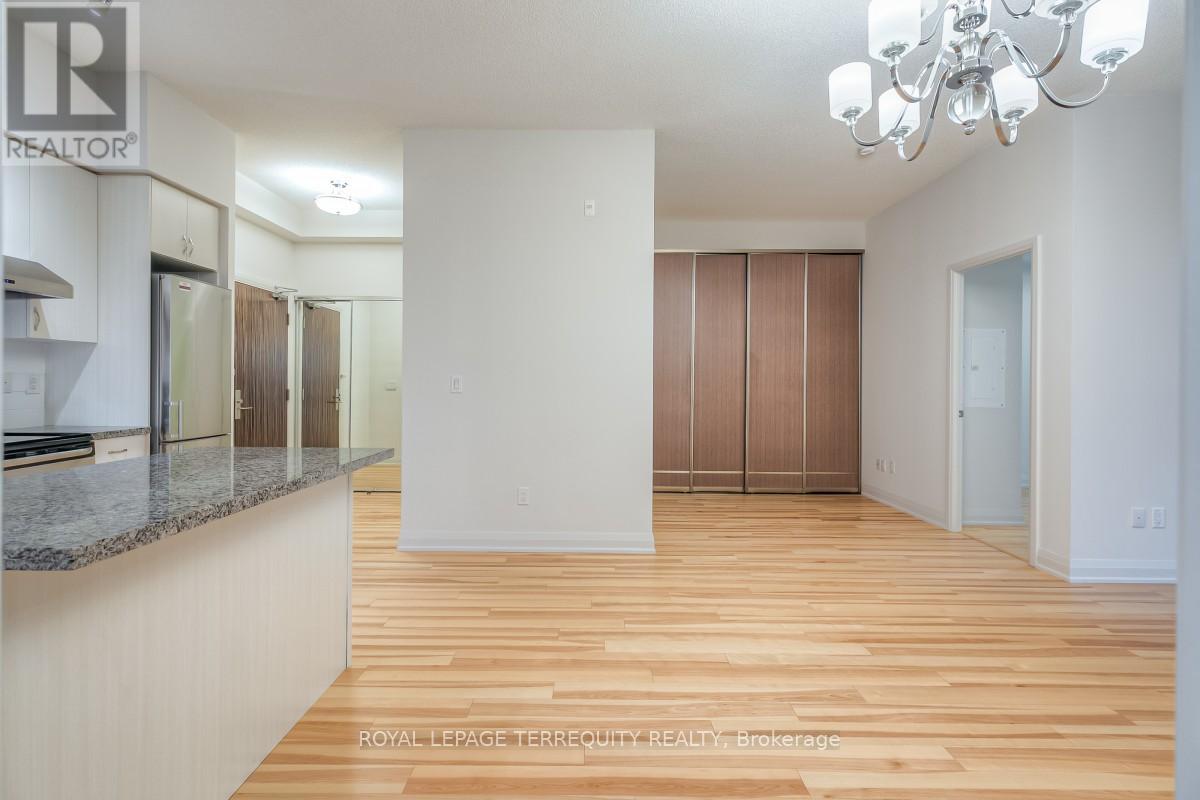 #230 8763 BAYVIEW AVENUE - 26