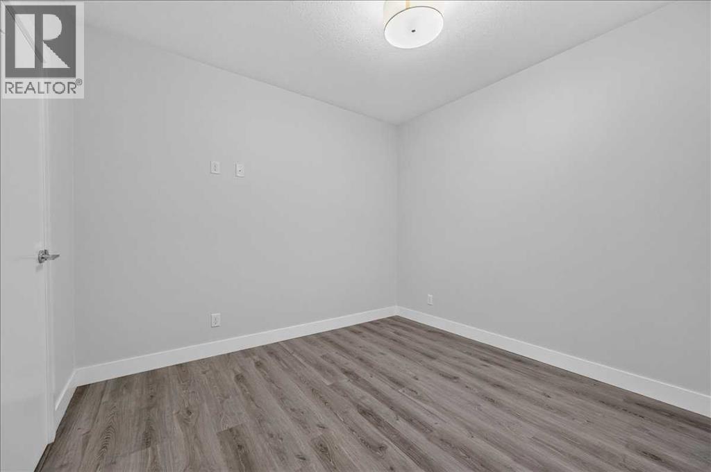#105 1521 26 Avenue SW - 17