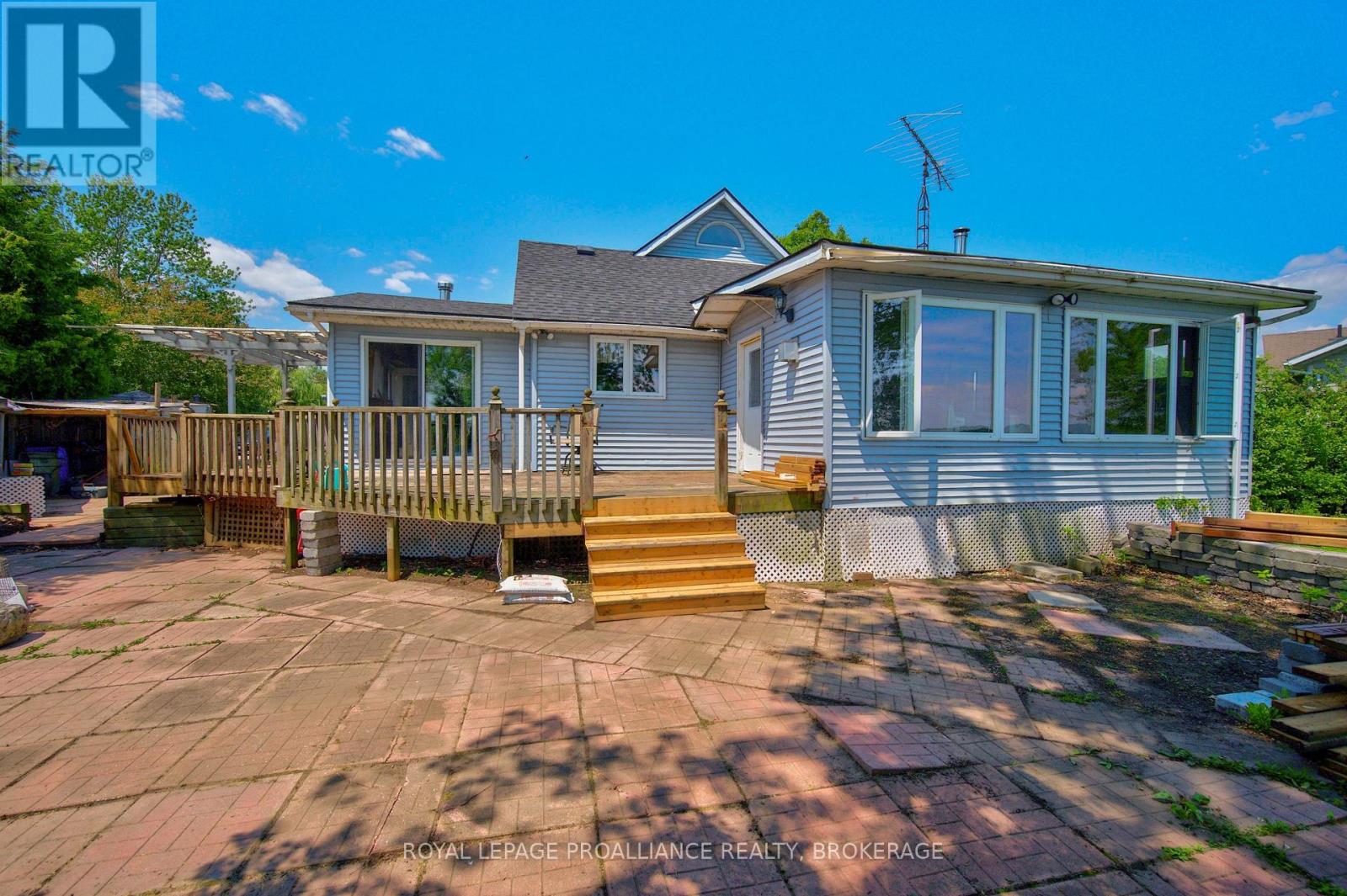 229 JOHNSON BAY LANE - 2