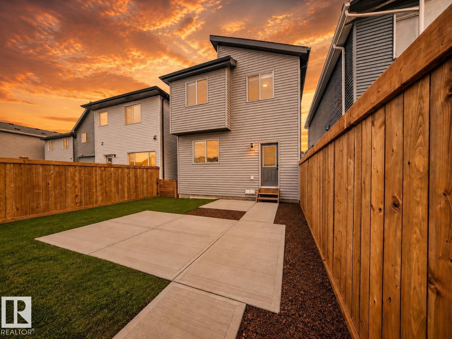 2332 159 ST SW - 37