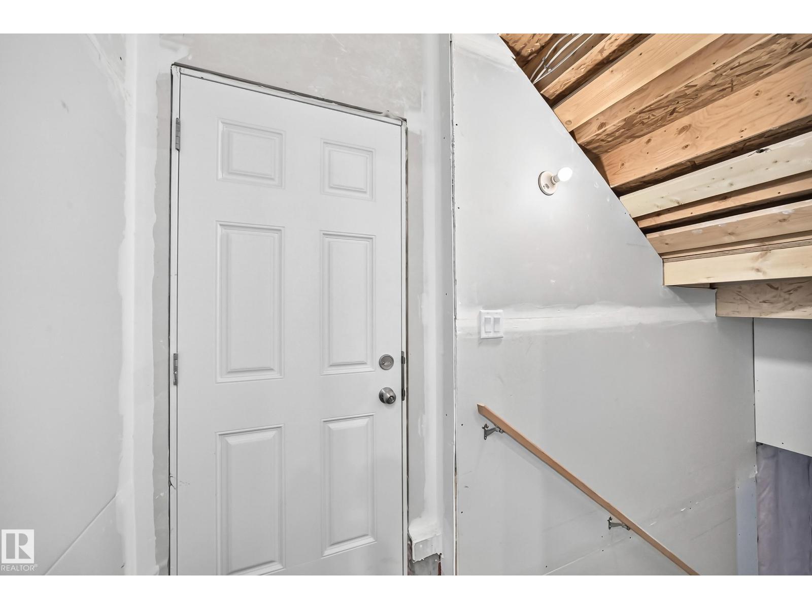 2332 159 ST SW - 33