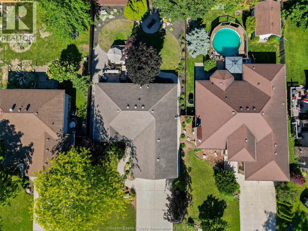 112 FAY COURT - 42