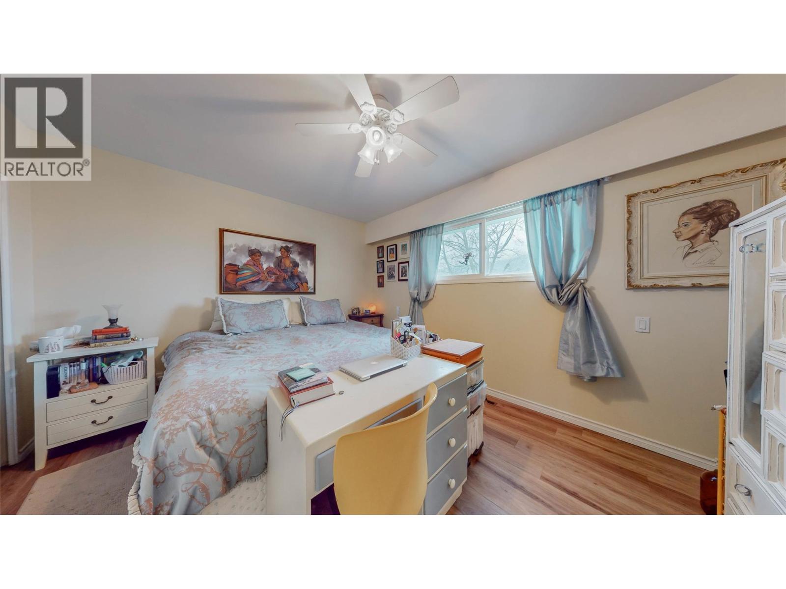 20 FINCH Crescent - 22