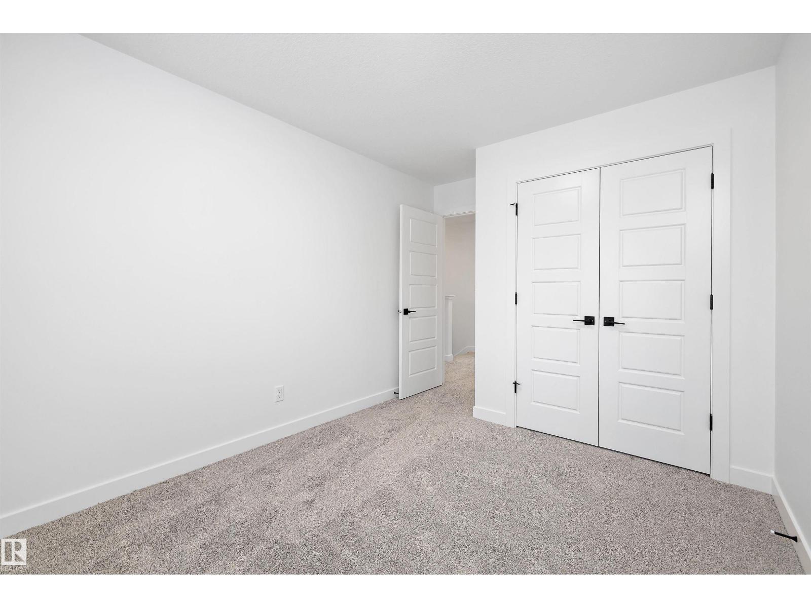 18924 28 AV NW - 22