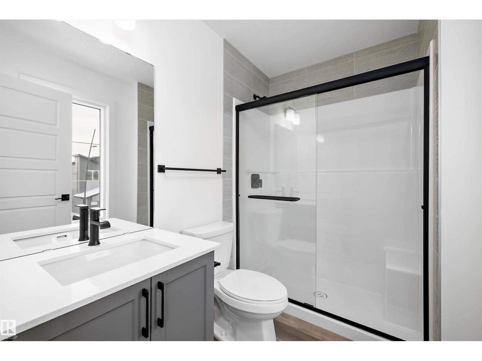 18924 28 AV NW - 33
