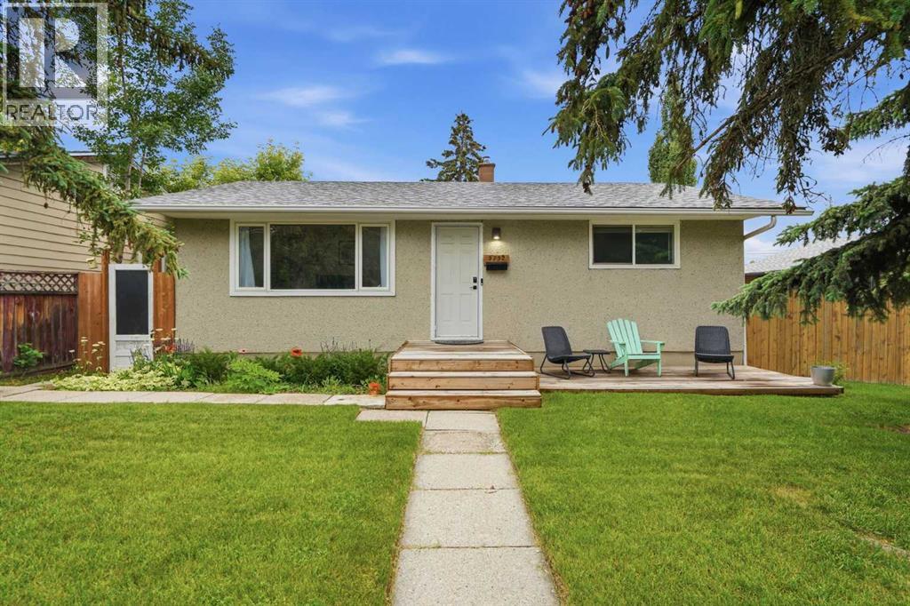 3732 45 Street SW - 1