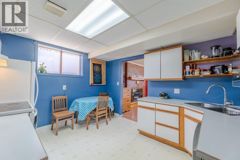 9108 74th Avenue - 37
