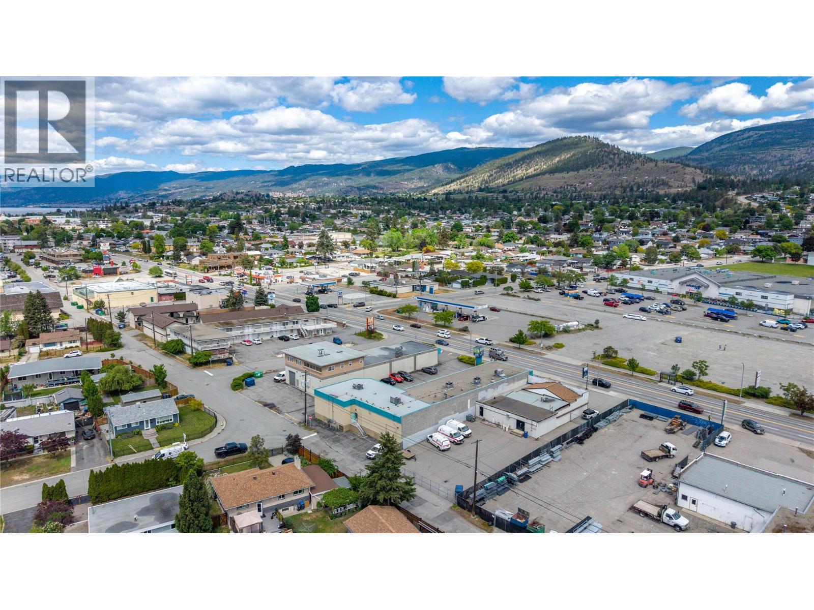 1505 Main Street, Penticton — photo 2