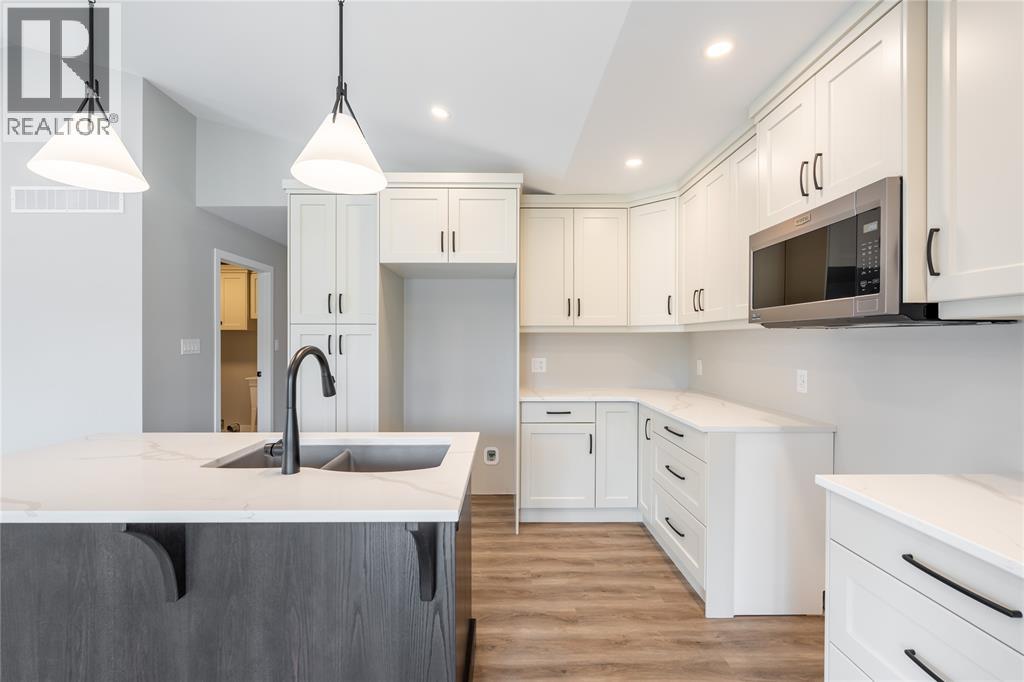 4008 GREENWOOD STREET - 8