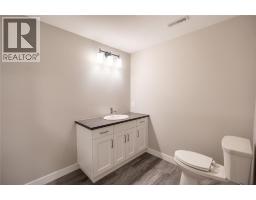 4008 Greenwood Street, Petrolia, ON N0N1R0 Photo 22