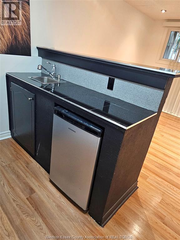 8275 Little River - 26