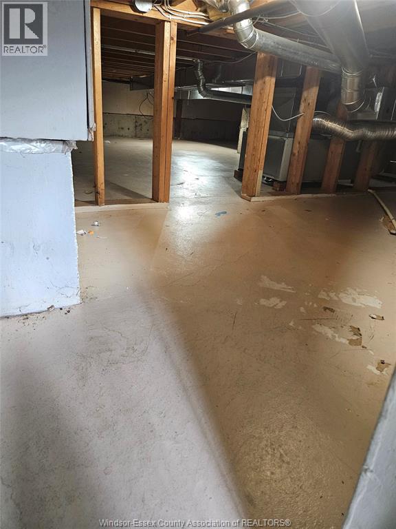 8275 Little River - 33