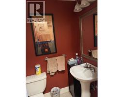 833 Scott Street, New Westminster, BC V3L4V1 Photo 13