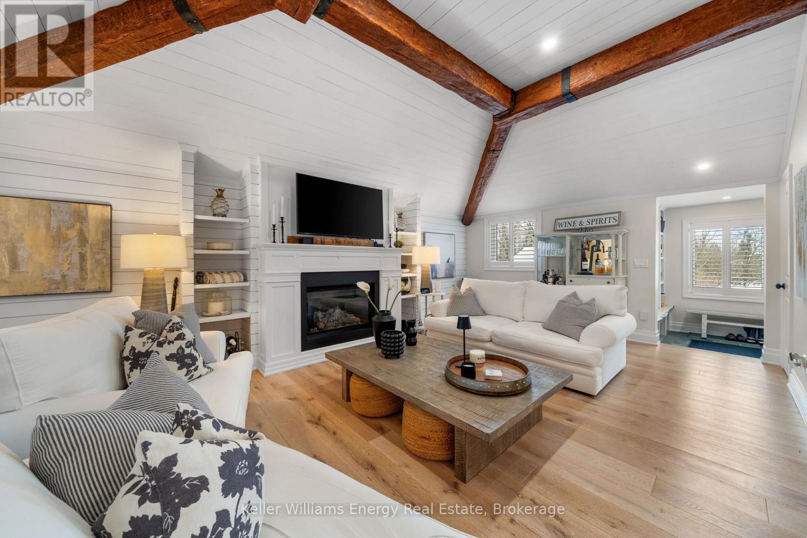 1245 MILLER ROAD - 8