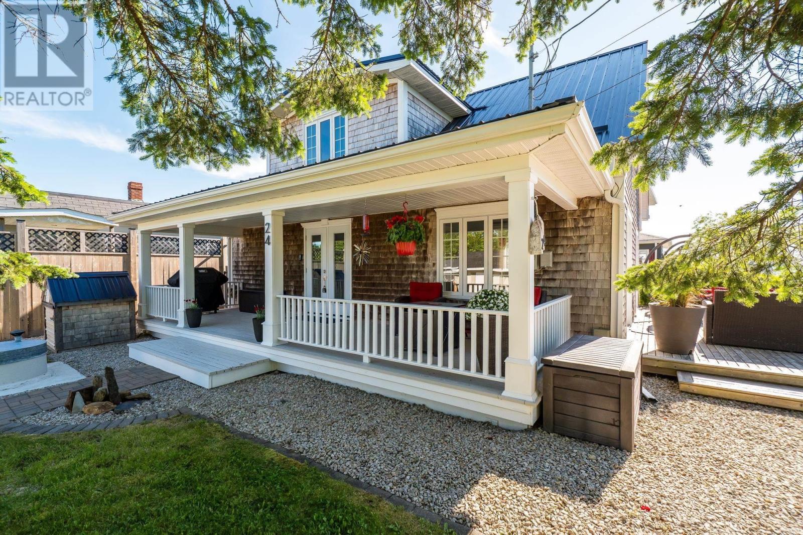 24 Station Road - 4