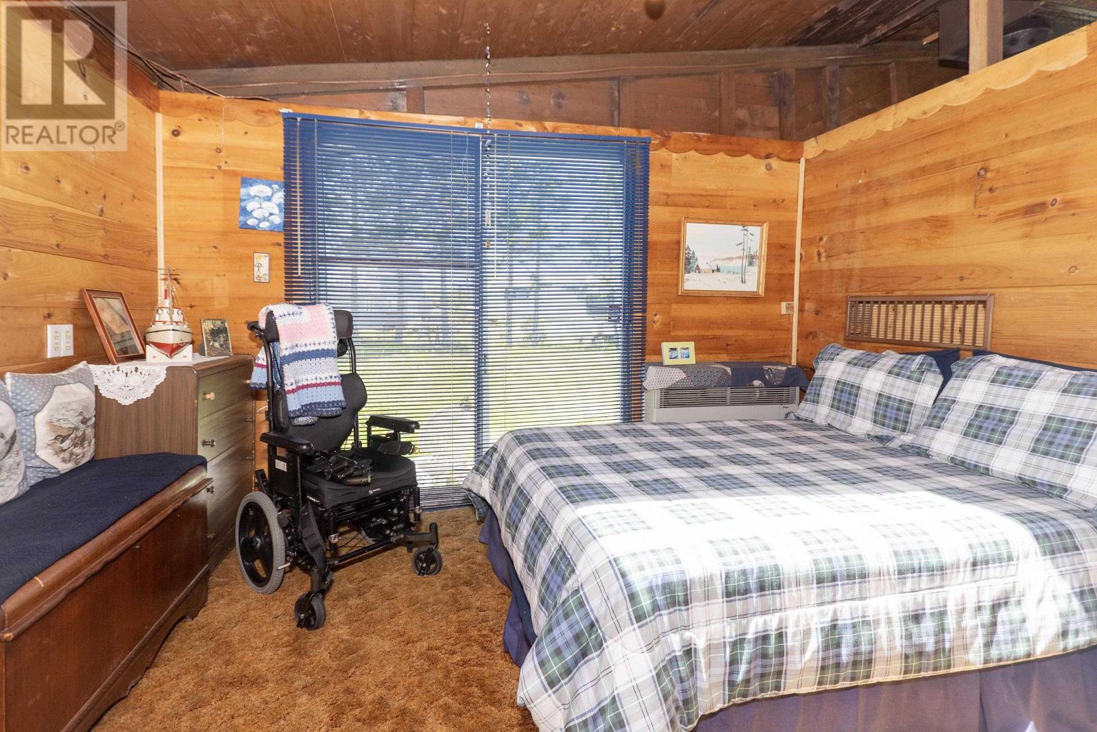 208 Lighthouse Road - 19