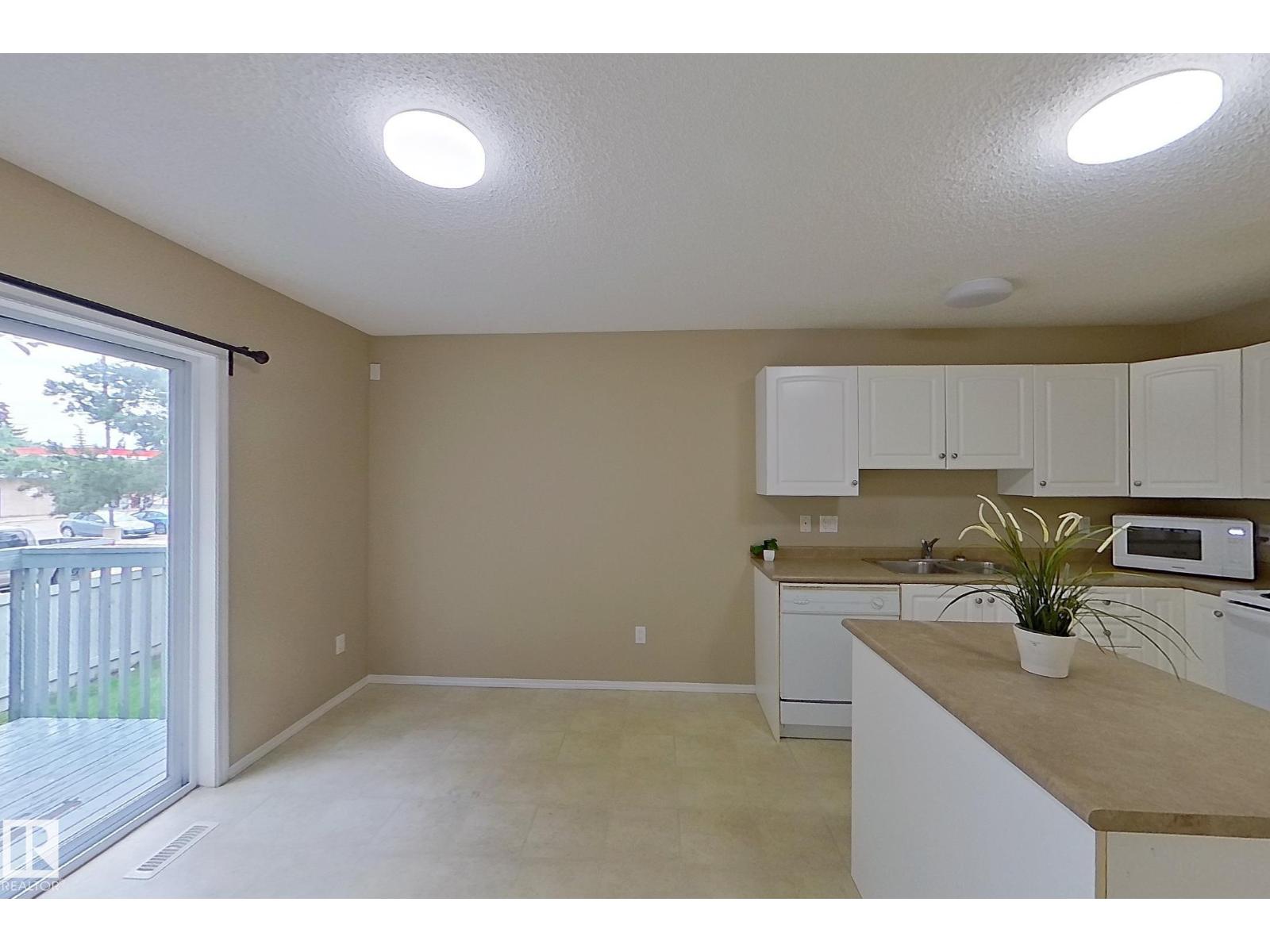 #7 16777 91 ST NW NW - 9