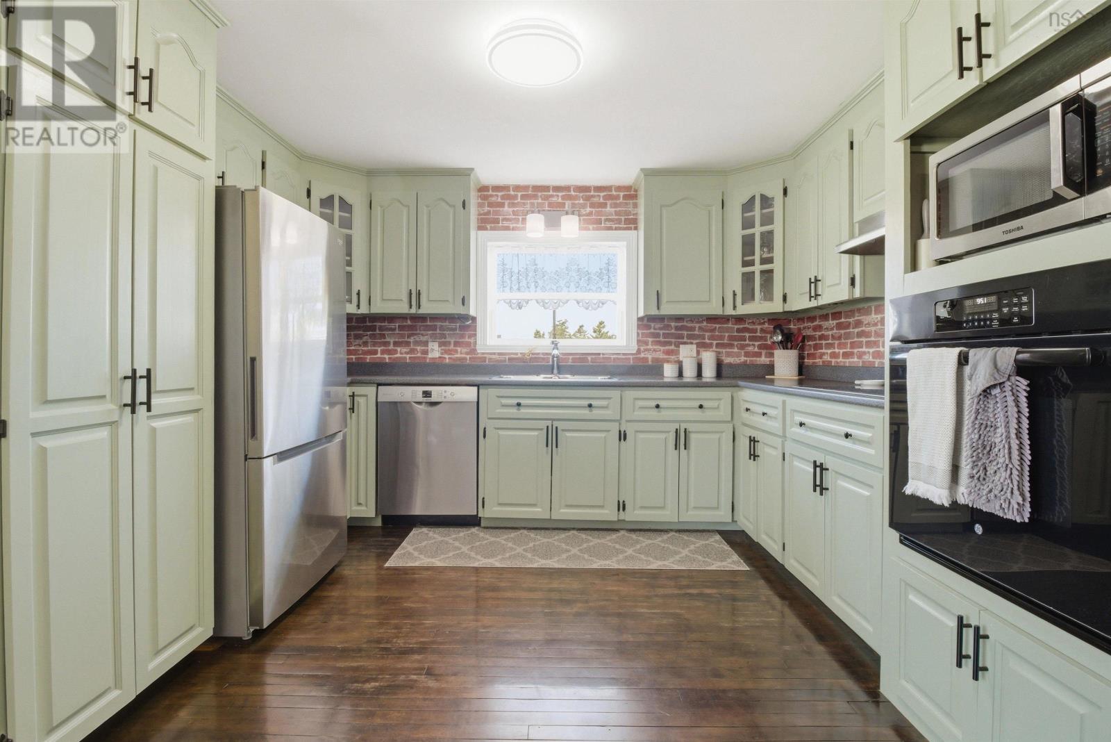 276 Passage Road - 9