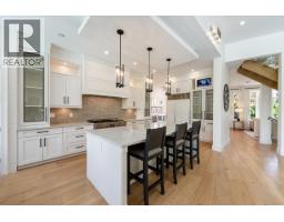 7652 Kerrywood Crescent, Burnaby, BC V5A2G1 Photo 13
