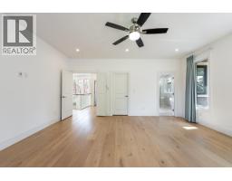 7652 Kerrywood Crescent, Burnaby, BC V5A2G1 Photo 26