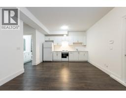 7652 Kerrywood Crescent, Burnaby, BC V5A2G1 Photo 34
