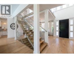 7652 Kerrywood Crescent, Burnaby, BC V5A2G1 Photo 23