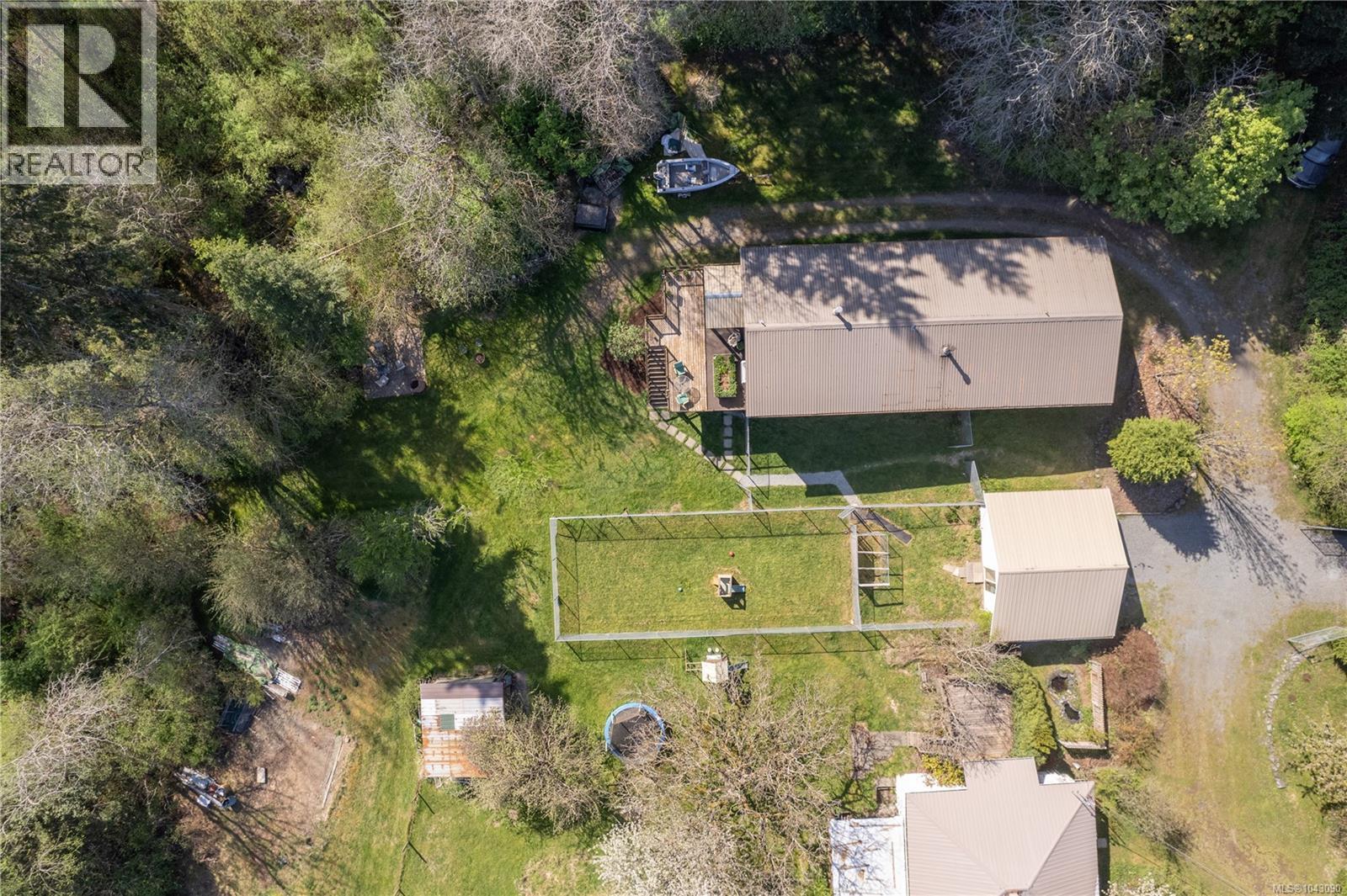 3468 Cowichan Lake Rd - 22