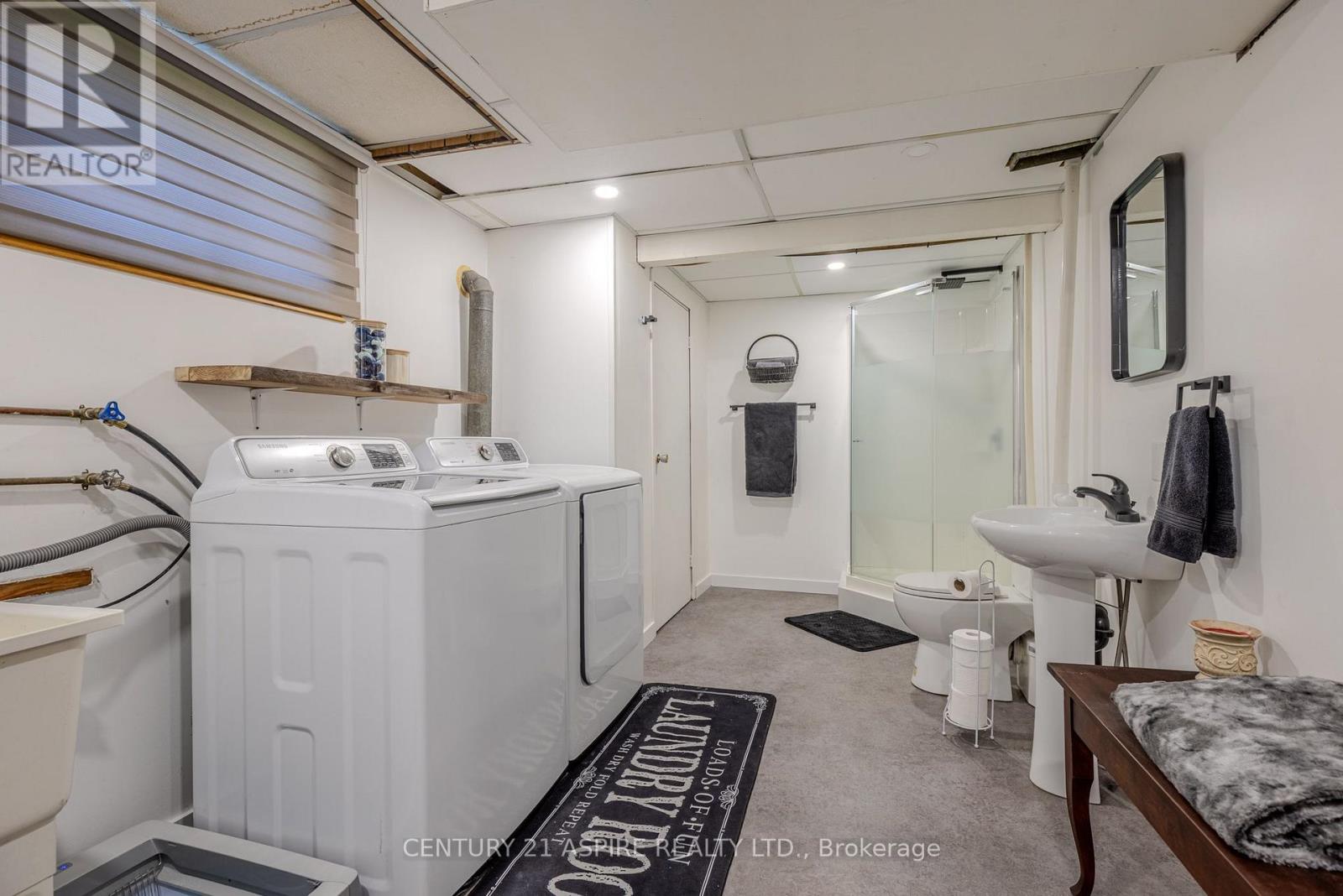 20 KRAMER AVENUE - 30