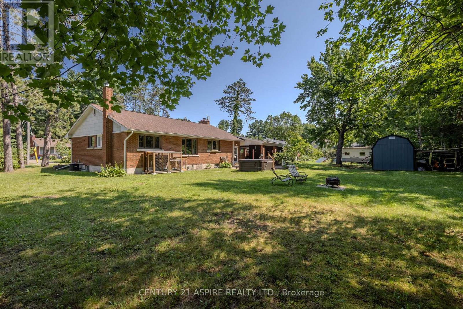 20 KRAMER AVENUE - 33