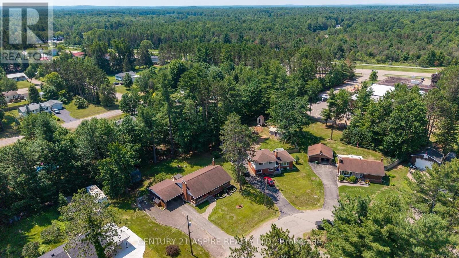 20 KRAMER AVENUE - 42