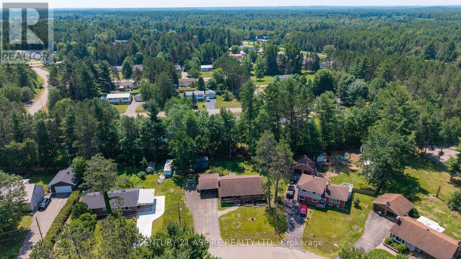 20 KRAMER AVENUE - 43