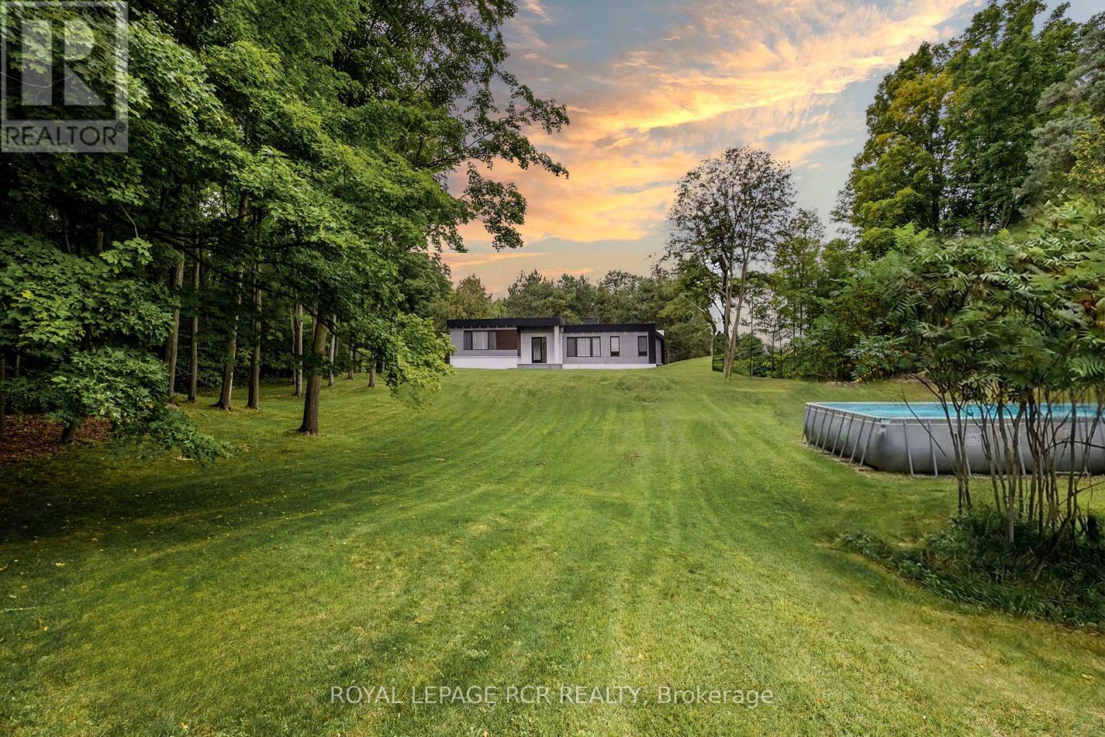 7483 5TH SIDE ROAD - 38