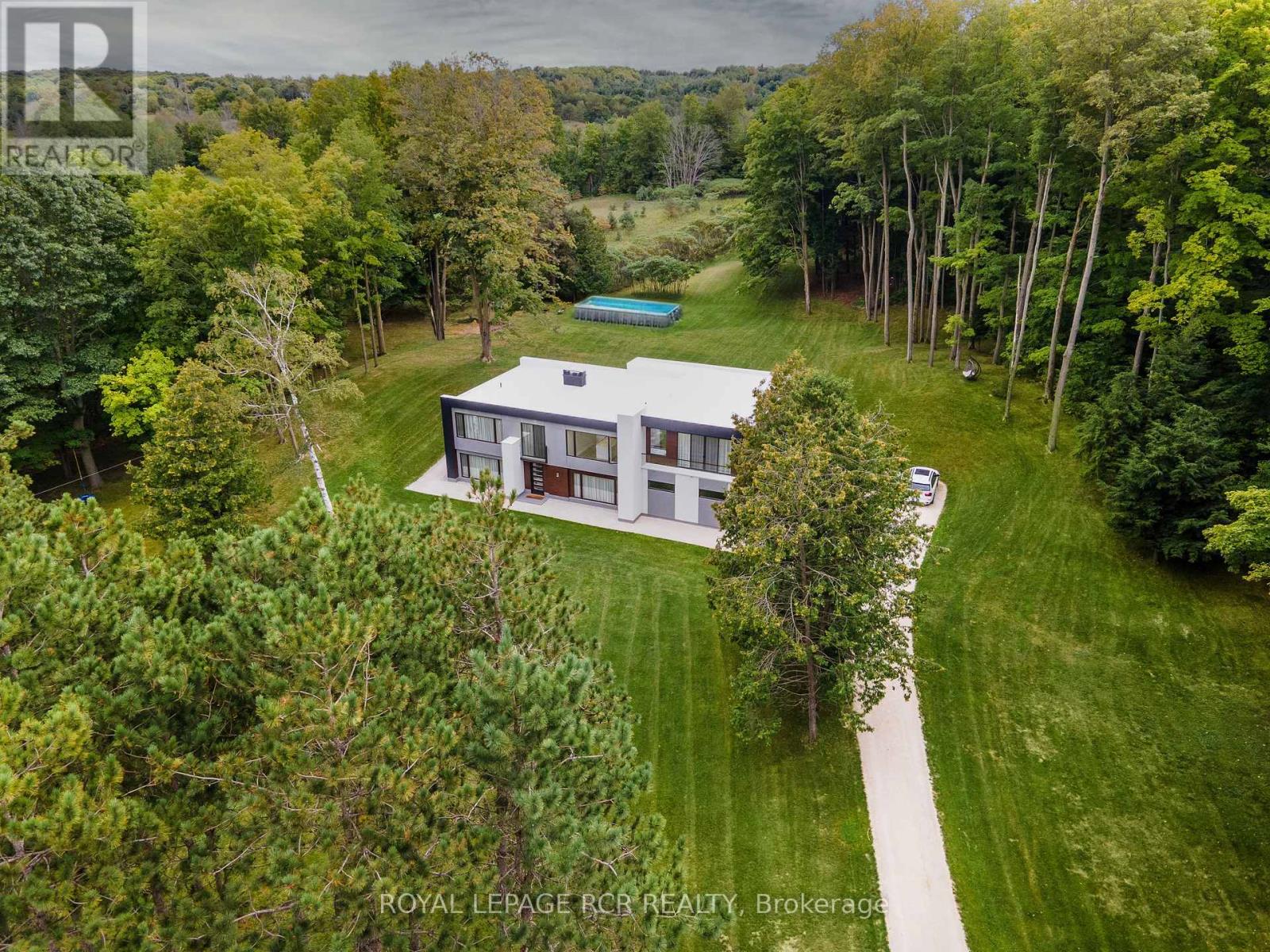 7483 5TH SIDE ROAD - 47