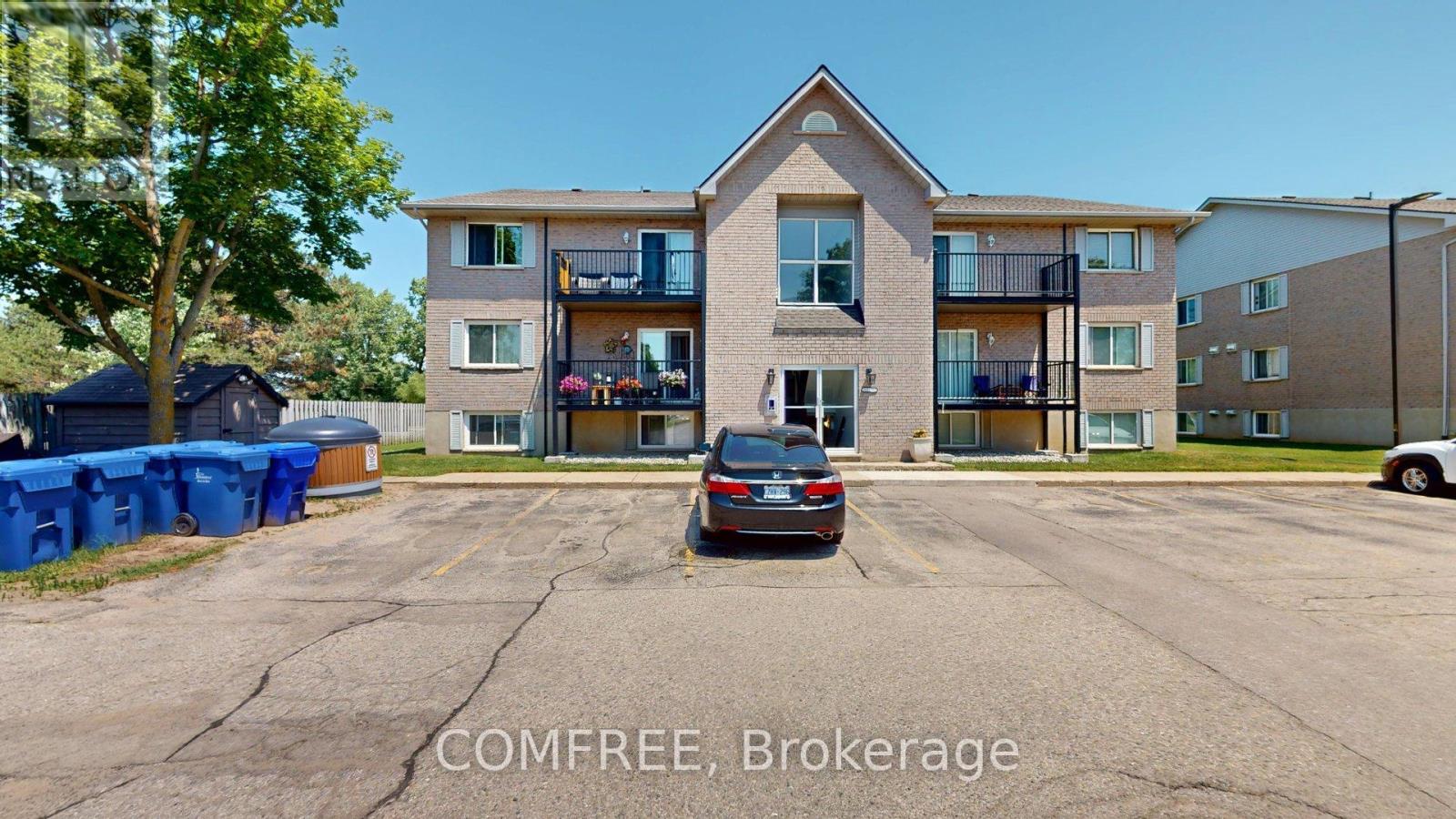 #201 50 CAMPBELL COURT - 2