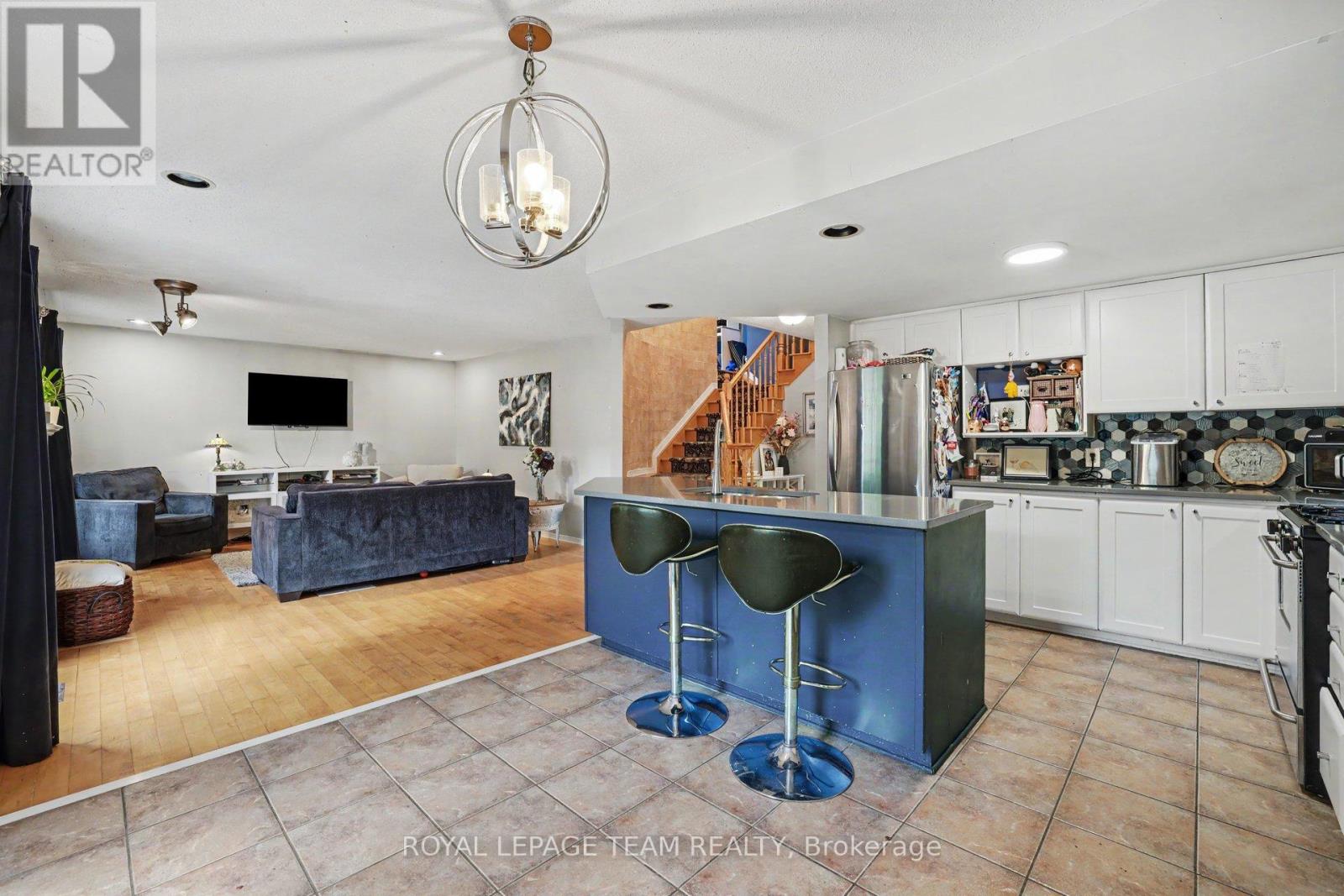 141 GRASSY PLAINS DRIVE, Ottawa. Luxury613. By Peter Sagos - Image 13