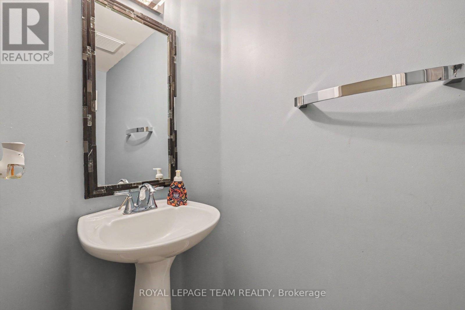 141 GRASSY PLAINS DRIVE, Ottawa. Luxury613. By Peter Sagos - Image 20
