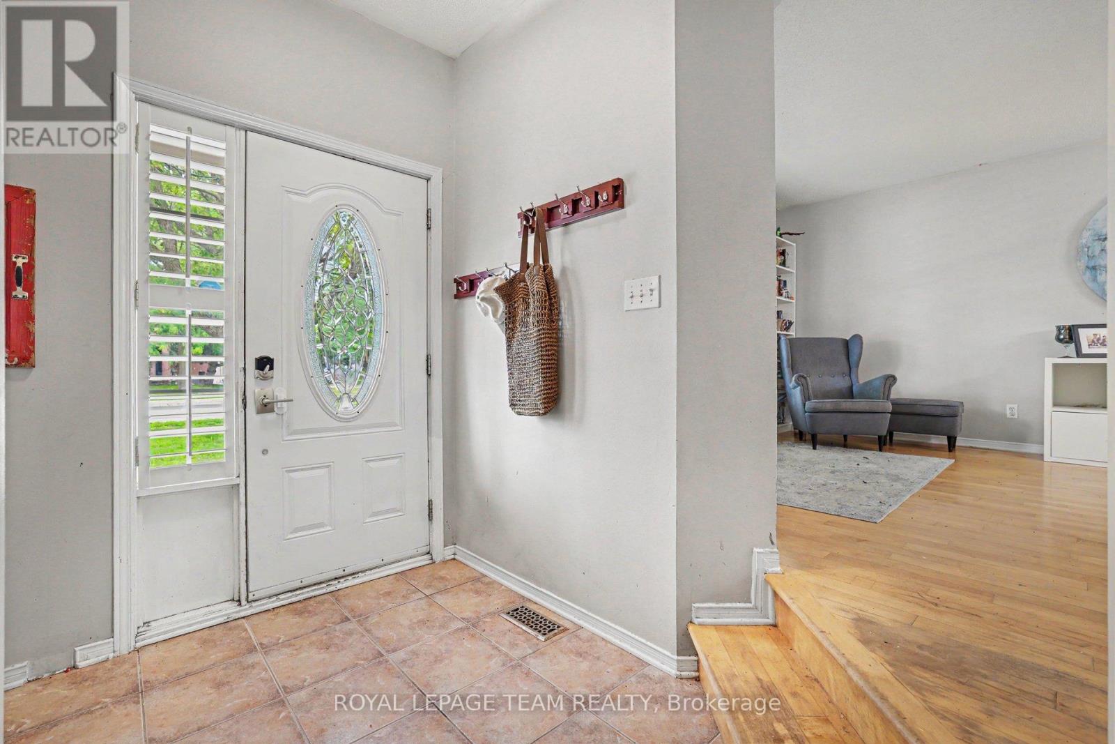 141 GRASSY PLAINS DRIVE - 4