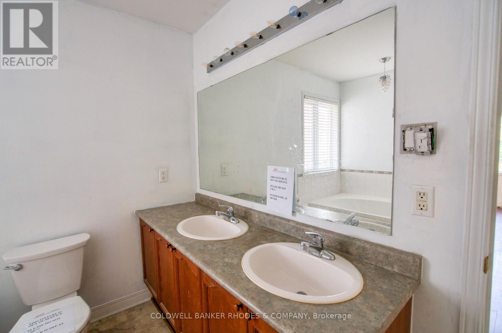 32 CATTERICK CRESCENT, Ottawa. Luxury613. By Peter Sagos - Image 17