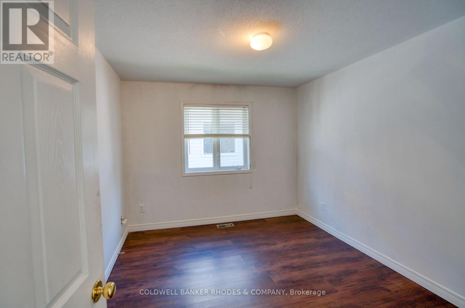 32 CATTERICK CRESCENT, Ottawa. Luxury613. By Peter Sagos - Image 20