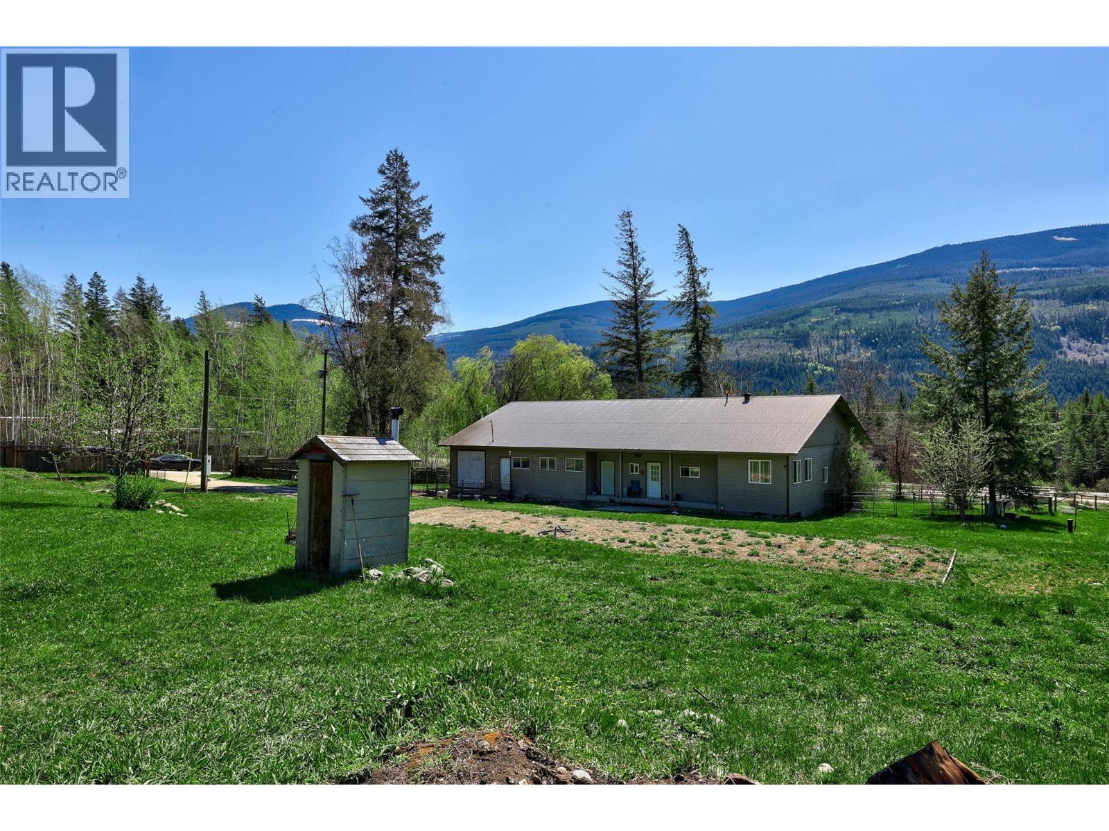 2405 Lloyd Road - 28