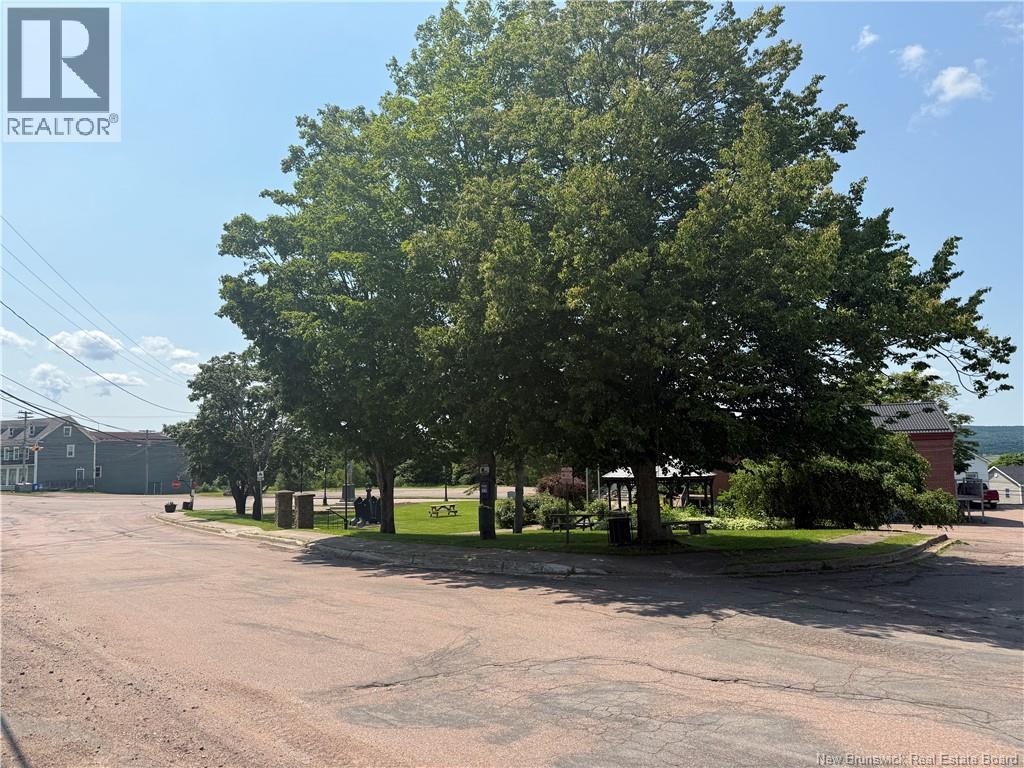 7 Woodlawn Road - 17