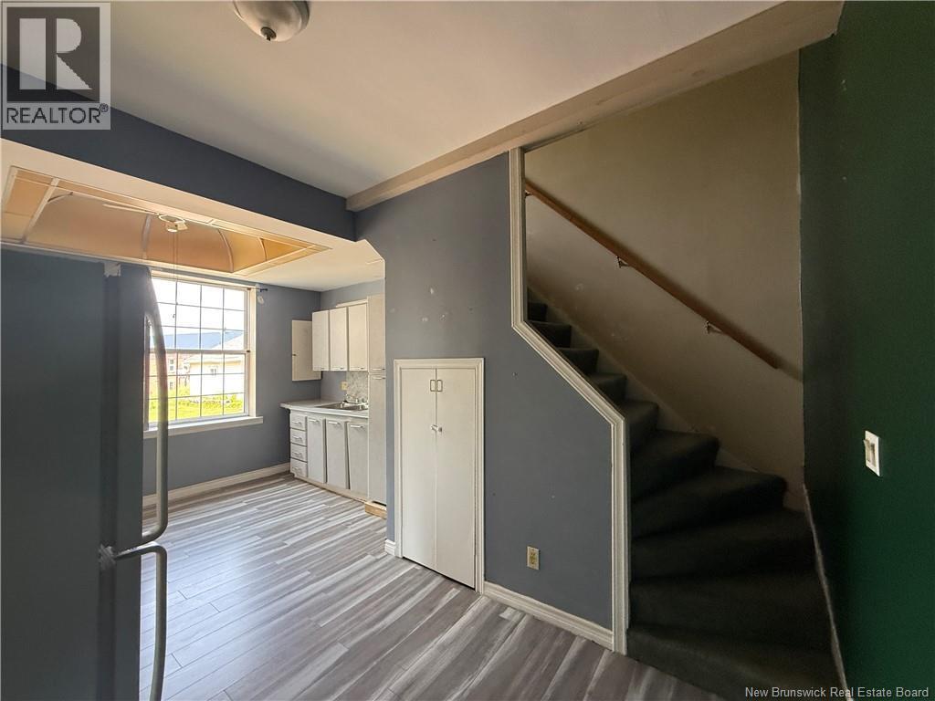 7 Woodlawn Road - 6