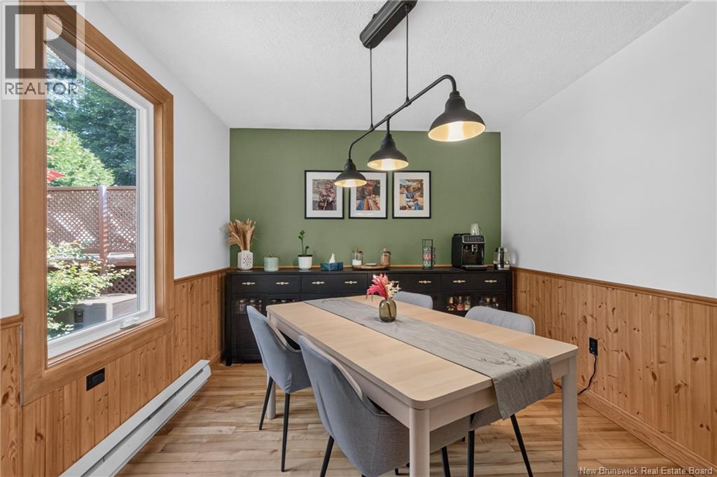 739 Athlone Street - 11