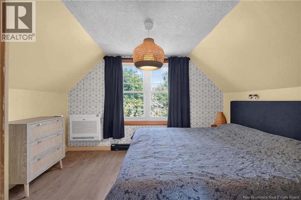 739 Athlone Street - 20